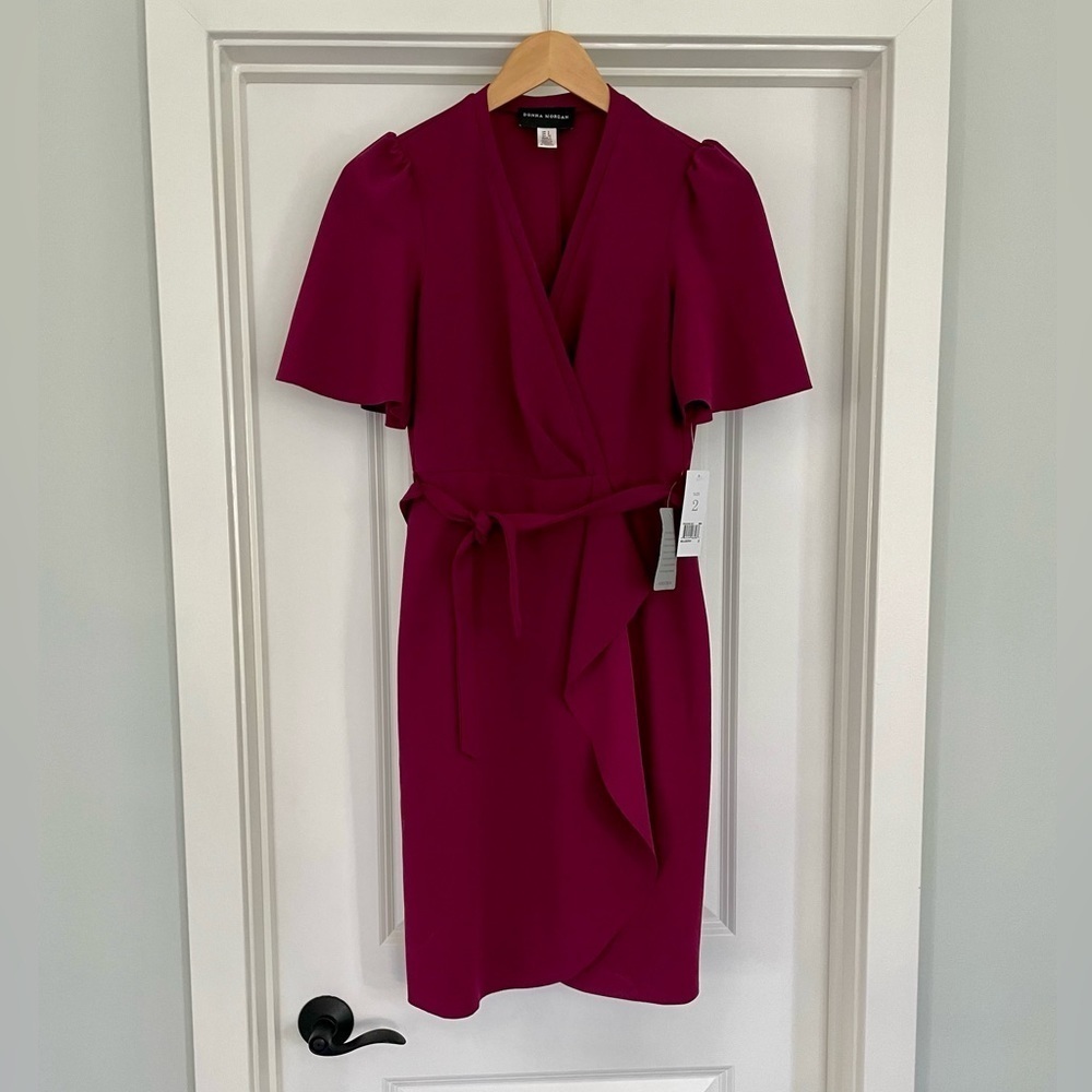 NWT Donna Morgan Midi Flutter Sleeve Wrap Dress Size 2